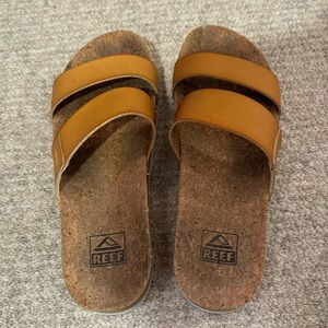 Reef sandals. 2023 size 9